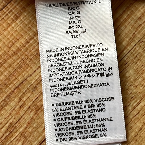 NWT EcoVero Lenzing viscose short sleeve tee size L - Picture 5 of 10